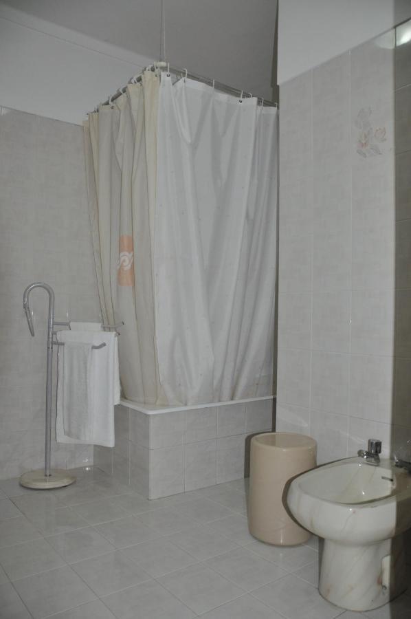 Tic Tac Apartment Пениш Екстериор снимка